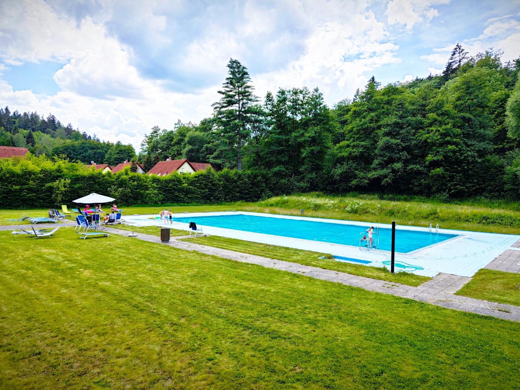 Geyserpark Village Karlovy Vary Bagian luar foto