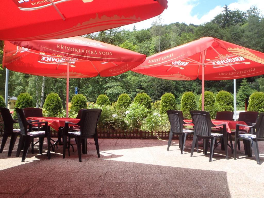 Geyserpark Village Karlovy Vary Bagian luar foto